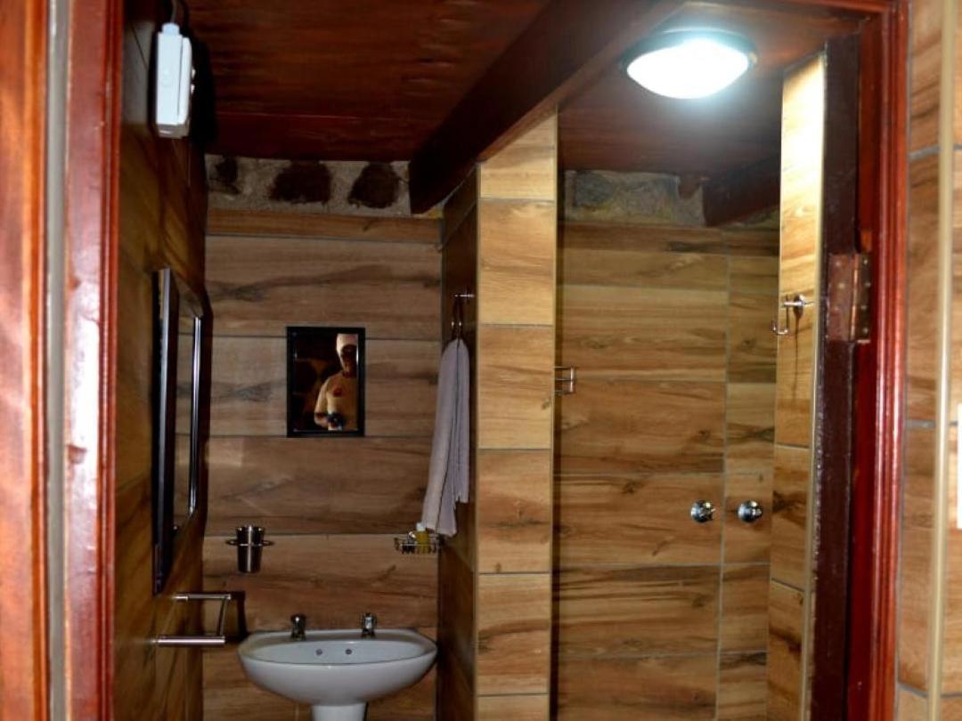 Thandabantu Game Lodge Roossenekal Room photo