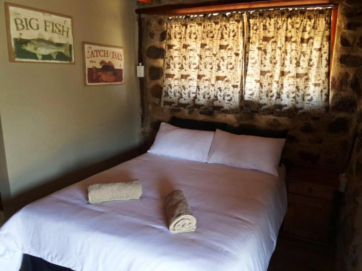 Thandabantu Game Lodge Roossenekal Room photo